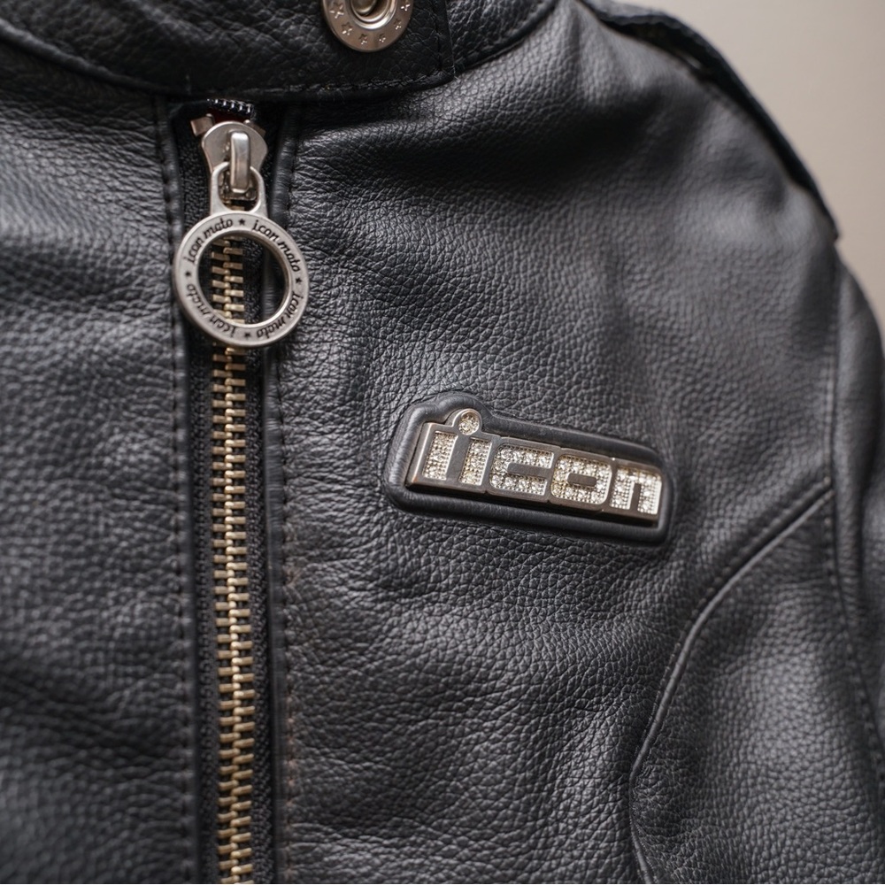 Women’s icon leather motorcycle jacket - Picture 2 of 8